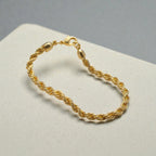 Représentation du bracelet twist-fond studio