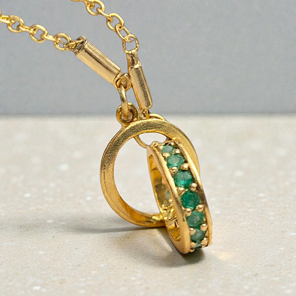 Variante du bracelet  bélière couleur émeraude